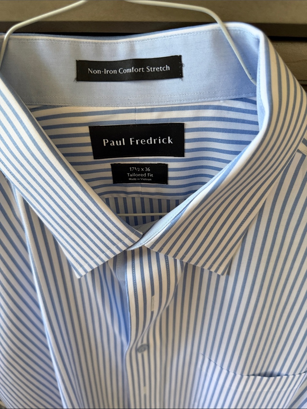 Paul Fredrick non-iron white and blue striped tailored fit - Picture 2 of 5